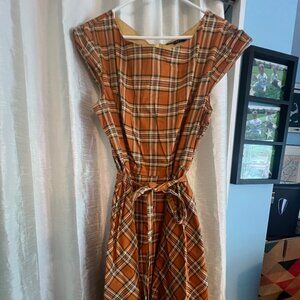 Fiftie's style fit and flare